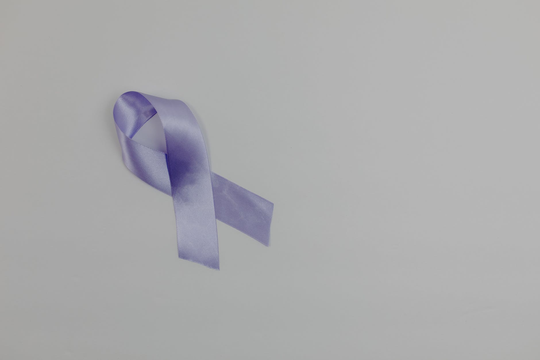 purple Alzheimer's awareness ribbon 